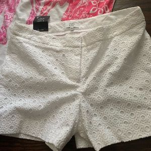 New white lacy shorts size 8